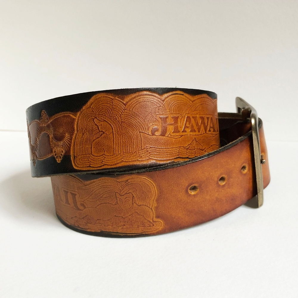 Vintage Hawaii Leather Belt/Man+Woman Motifs/Brass